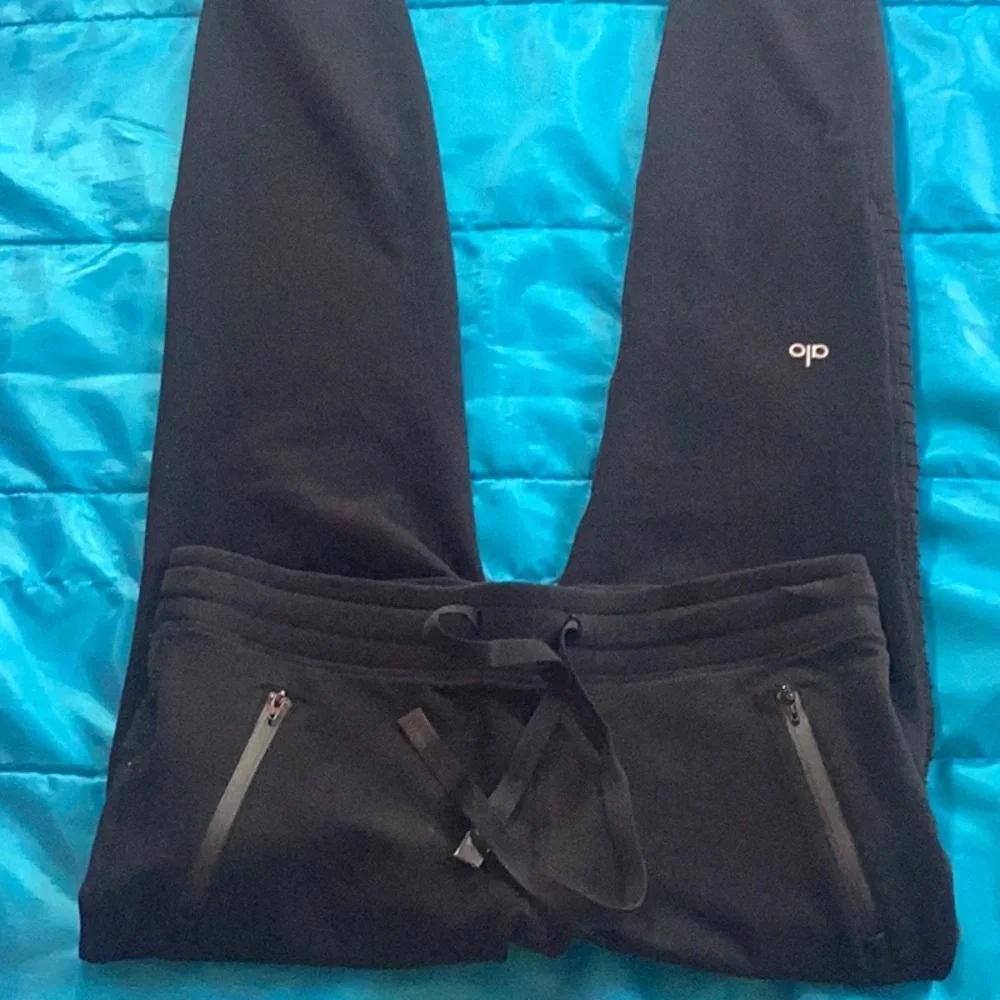 Alo motto joggers - Picture 9 of 13